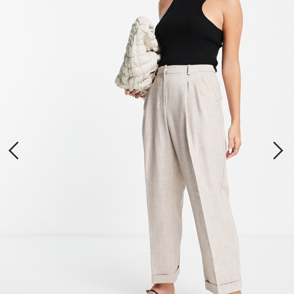 NWOT Topshop tailored trousers in mocha - Size 4
